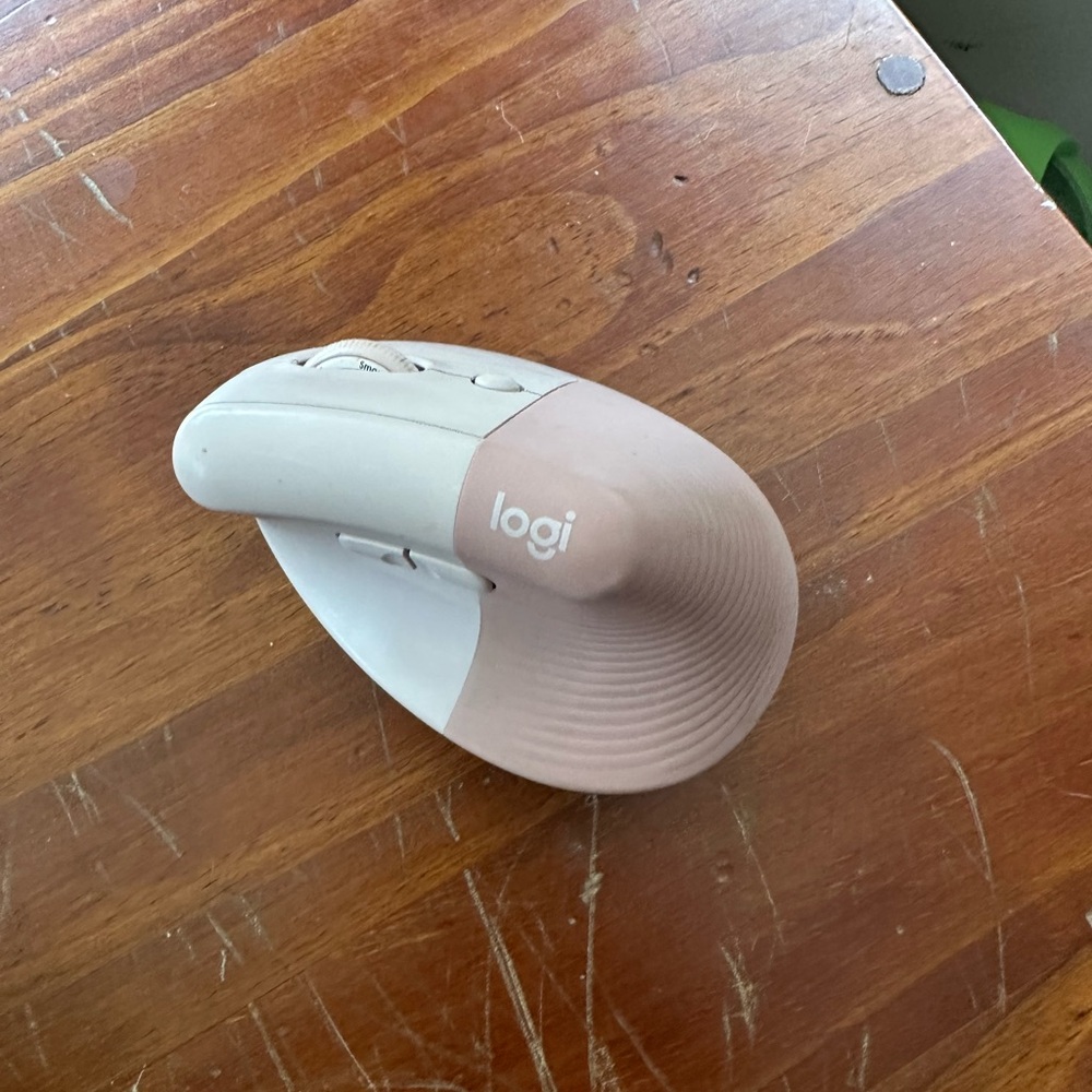 Logitech Lift Vertical Ergonomic Mouse (battery not included)